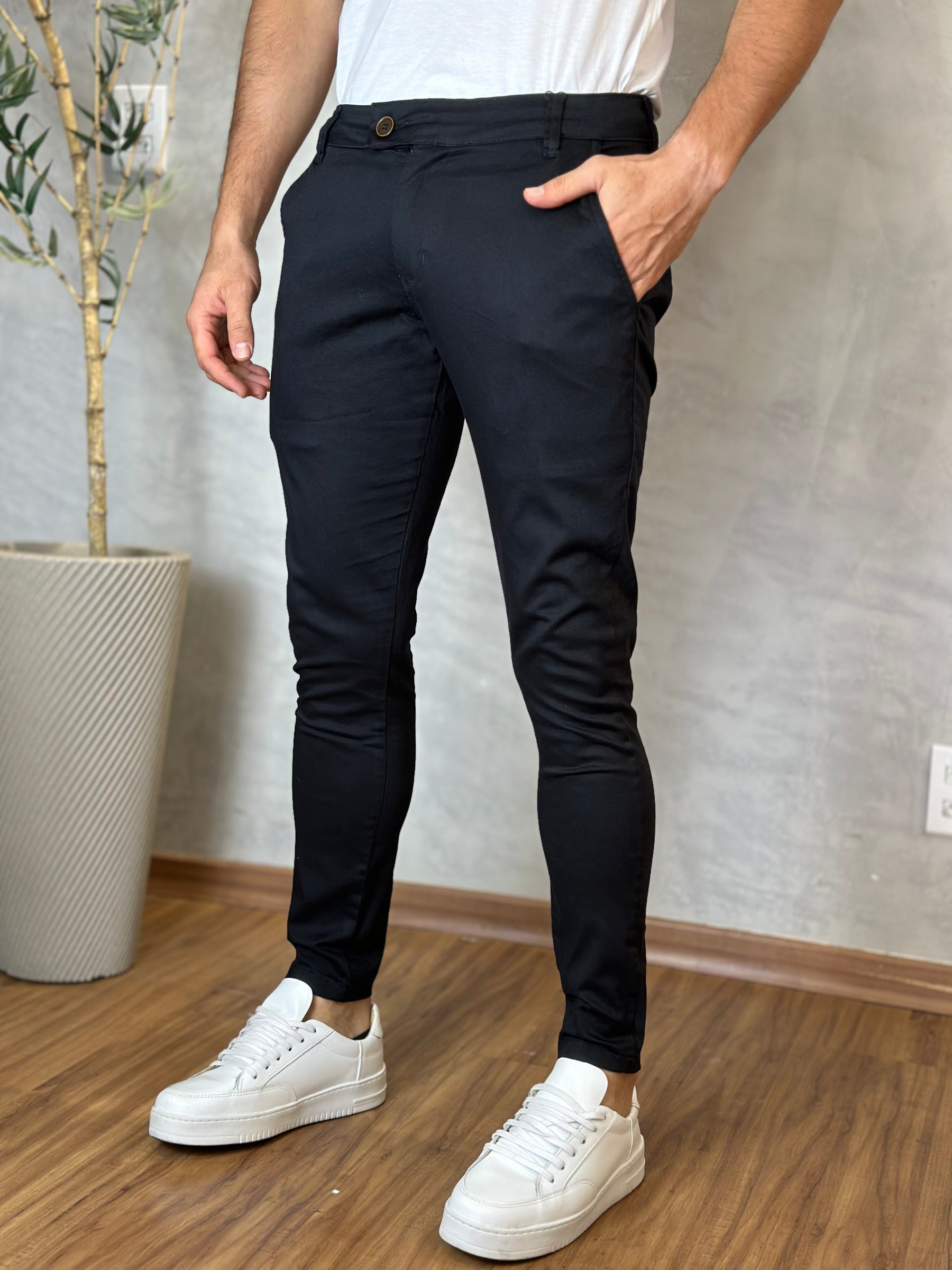 Calça Alfaiataria Cos Italiano Skinny Confort - Preta